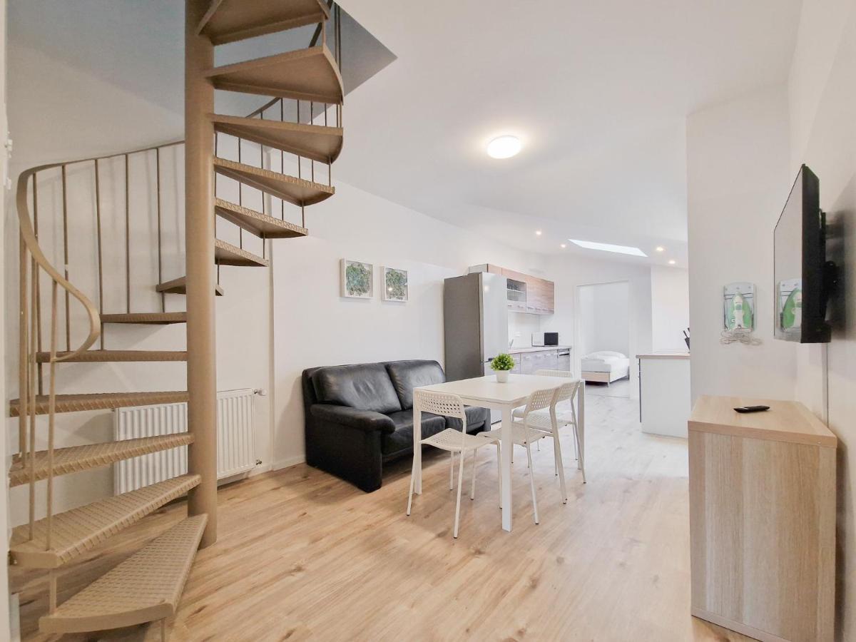 Raj Living - 1 Or 3 Room Apartments - 20 Min Messe Dus And Old Town Dus Düsseldorf Dış mekan fotoğraf
